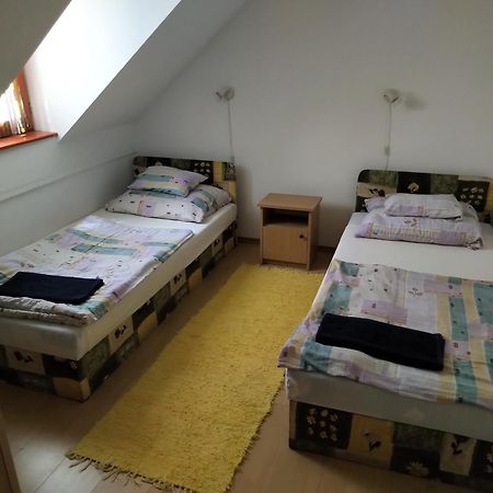 Reteshaz Strudelhaus Apartmanhaz Vonyarcvashegy Εξωτερικό φωτογραφία