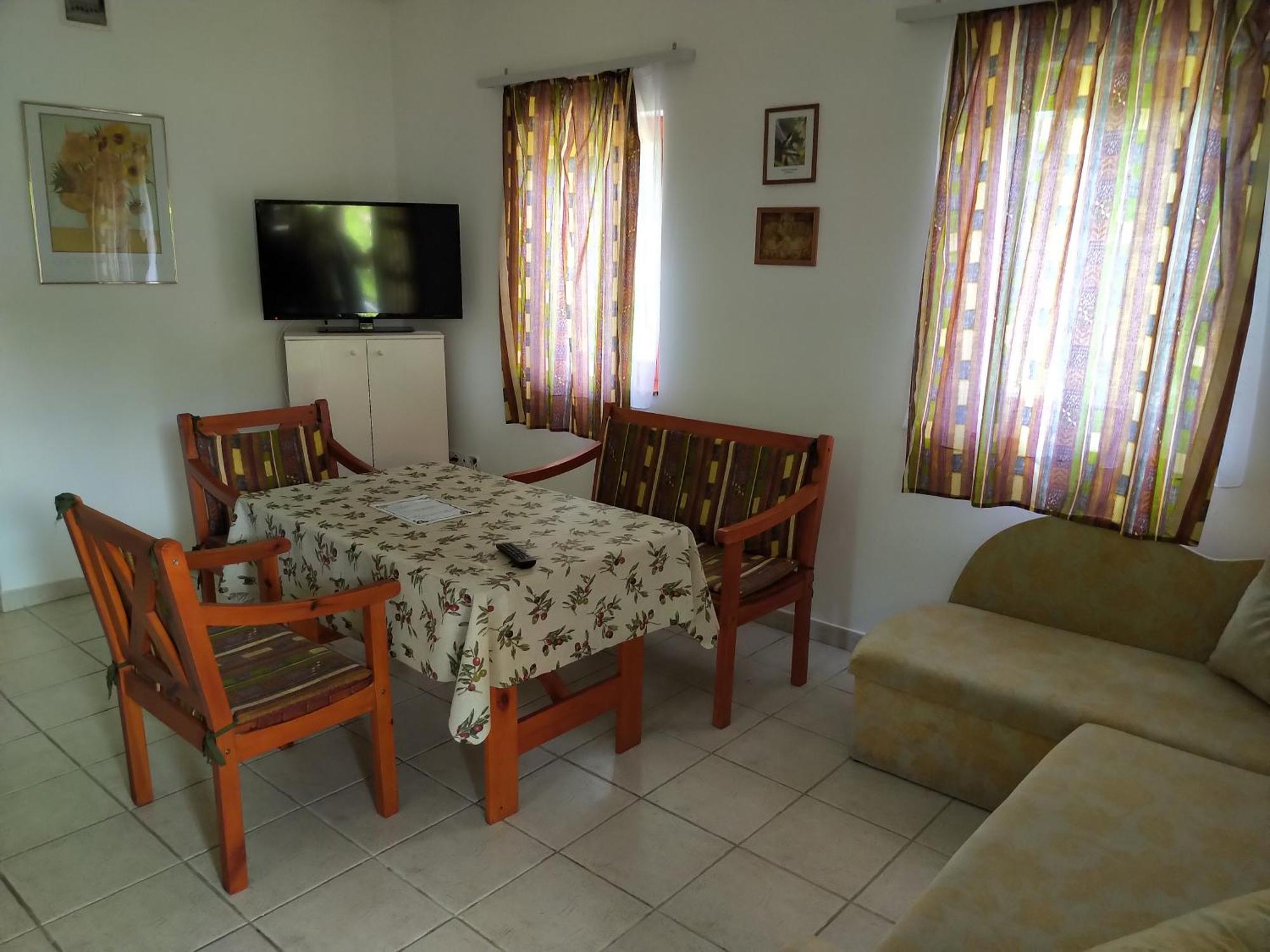 Reteshaz Strudelhaus Apartmanhaz Vonyarcvashegy Εξωτερικό φωτογραφία